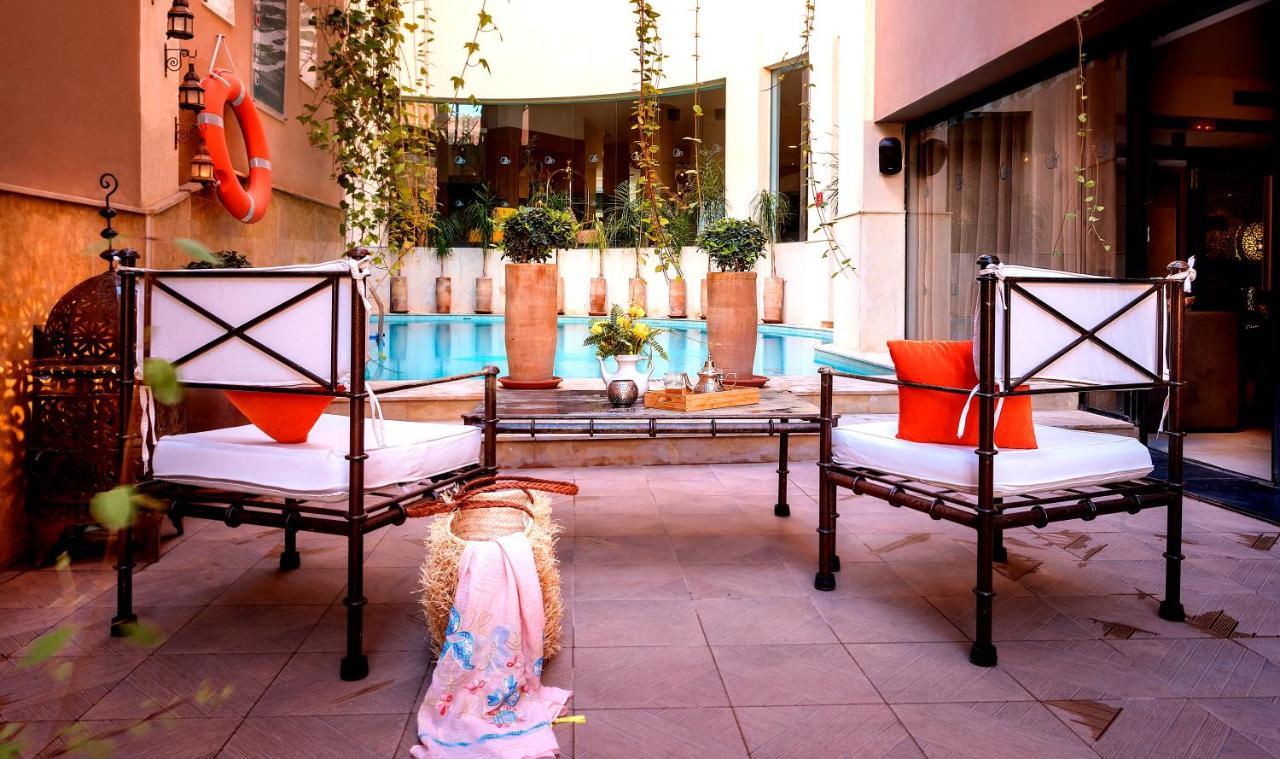 Dellarosa Boutique And Hotel 4*