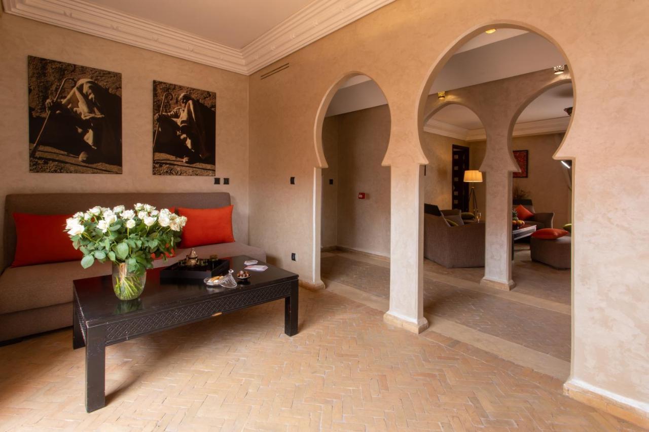 Dellarosa Boutique And Marrakesh