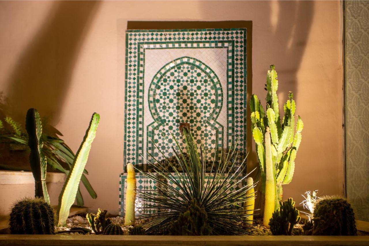 Dellarosa Boutique And Marrakesh